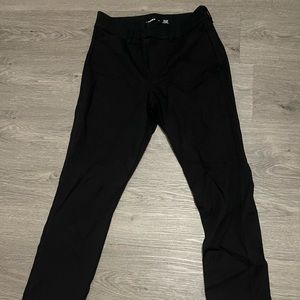 NWOT Old Navy Black Pixie Pants